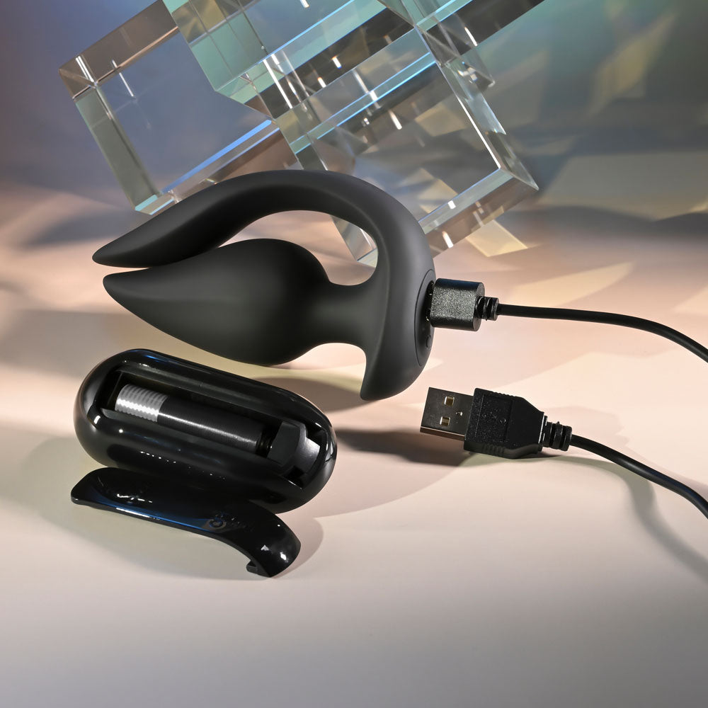 Evolved THE GENIE - Black 11.2 cm USB Rechargeable Vibrating Plug with Wireless Remote